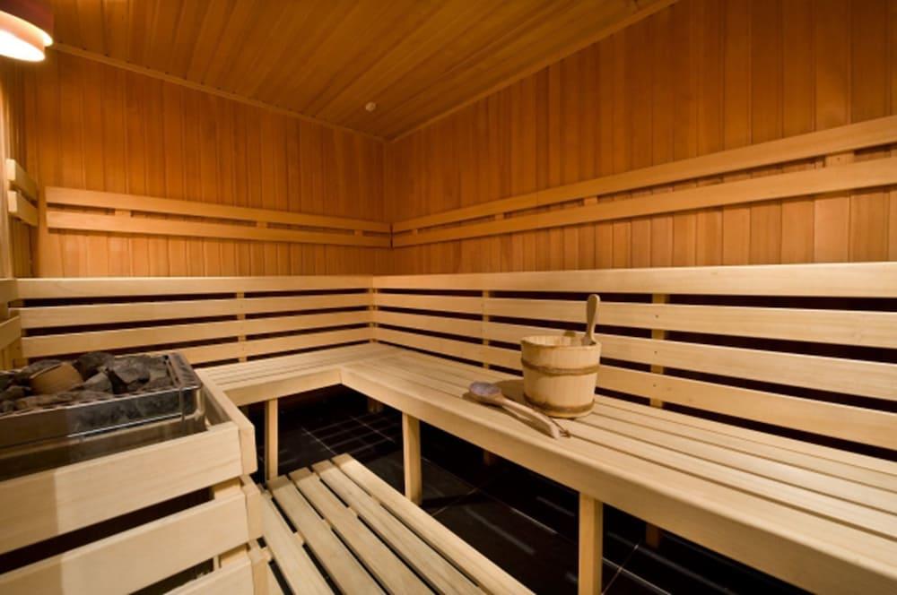 Hotel Maestro By Adrez Praag Buitenkant foto